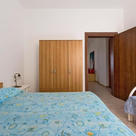 Casa Vacanza Mare Blu Torre Lapillo Exterior photo