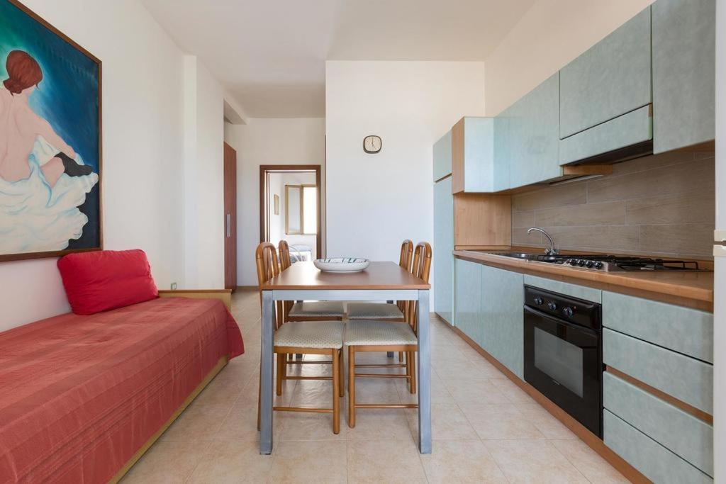 Casa Vacanza Mare Blu Torre Lapillo Exterior photo