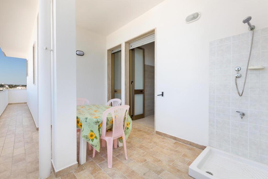 Casa Vacanza Mare Blu Torre Lapillo Exterior photo
