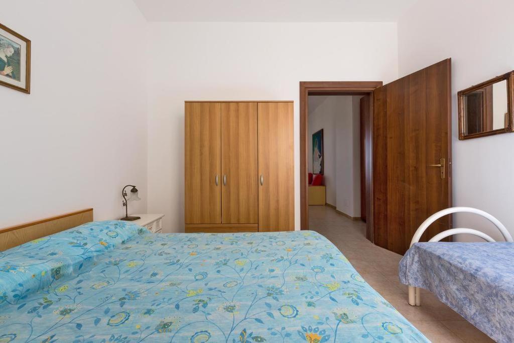 Casa Vacanza Mare Blu Torre Lapillo Exterior photo